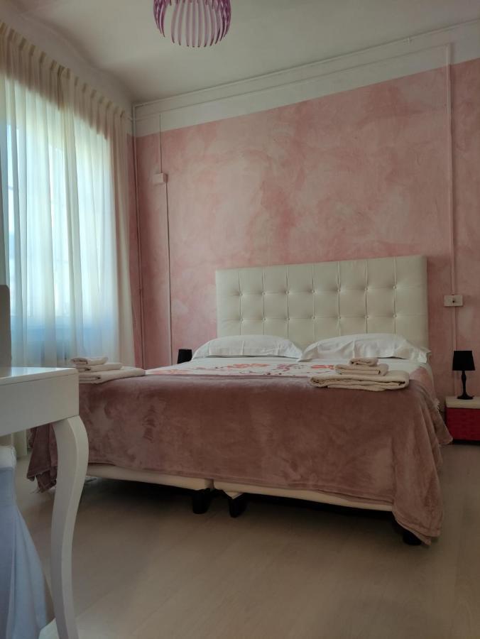 Hotel Glicine ノーリ エクステリア 写真
