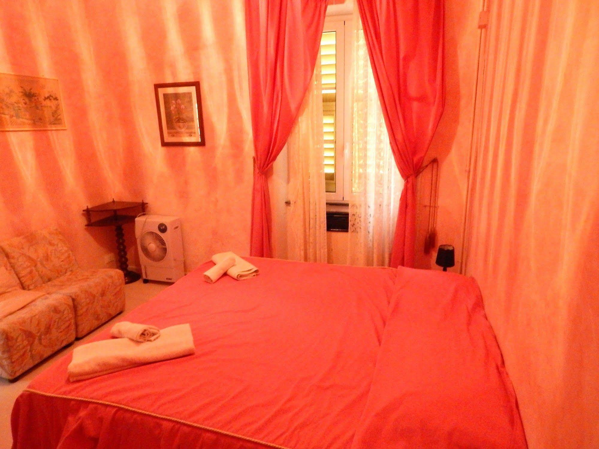 Hotel Glicine ノーリ エクステリア 写真